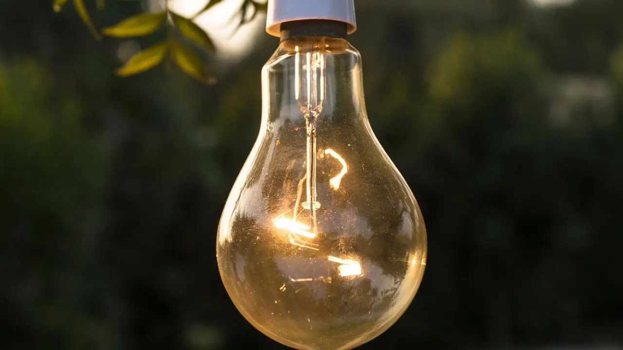 Imagem da notícia: De 2001 a 2021, como deputados e ex-deputados do Ceará avaliam crise energética