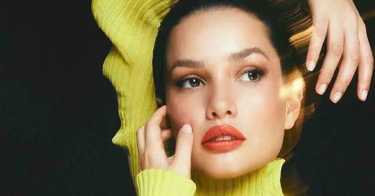 Imagem da notícia: Com recorde na estreia, Juliette emplaca todas as músicas do 1º álbum no topo do Spotify