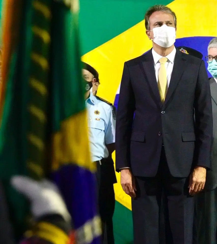 Imagem da notícia: 7 de setembro: Camilo Santana pede fortalecimento da democracia e das instituições brasileiras