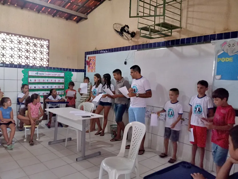 Matrículas devem ser reabertas no próximo mês, após melhora na pandemia da Covid.
