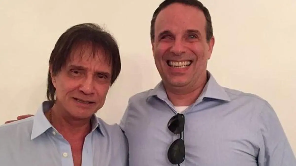 Imagem da notícia: Morre Dudu Braga, filho de Roberto Carlos, aos 52 anos