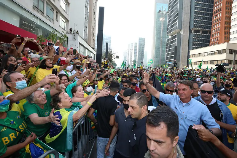 Imagem da notícia: Como ficam as relações entre o Governo Bolsonaro e Legislativo e Judiciário após este 8 de setembro