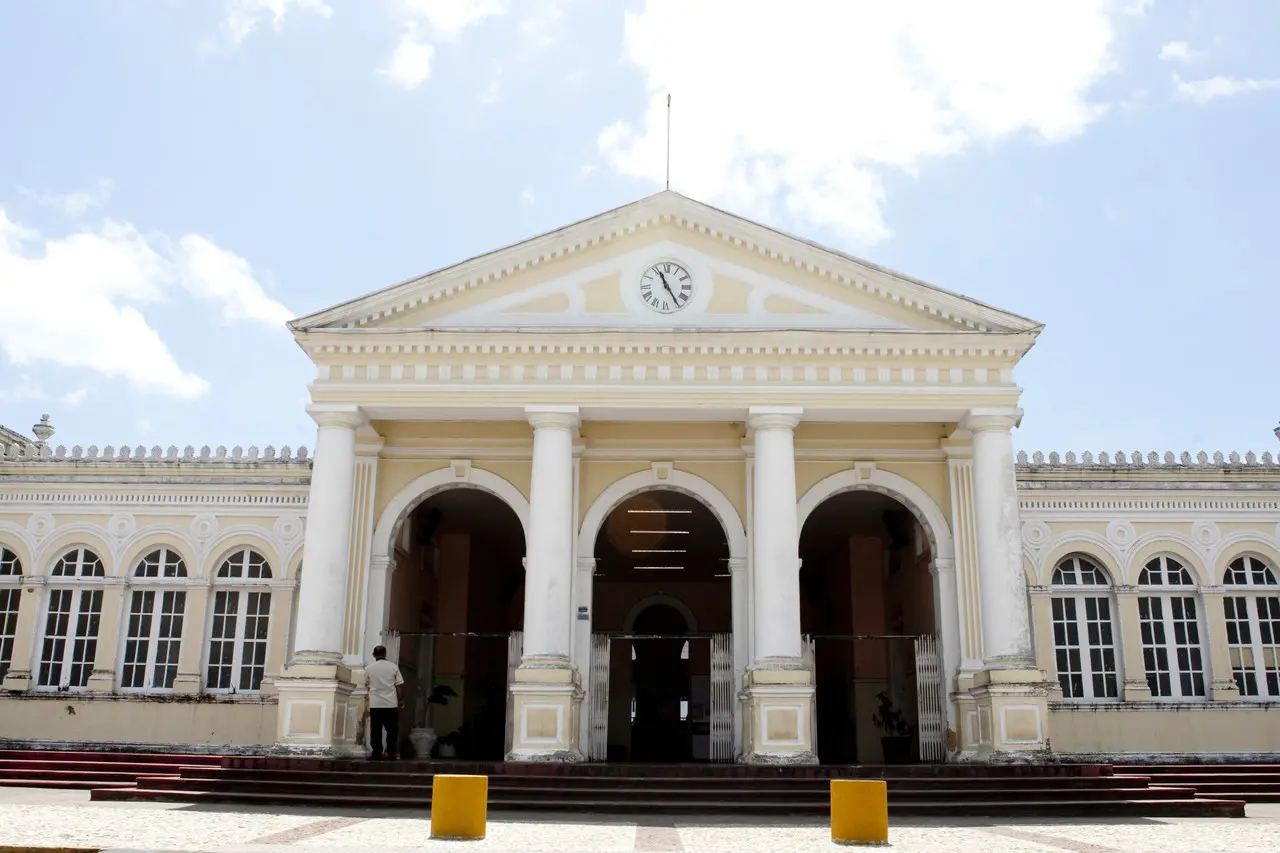 Fachada da Estação João Felipe