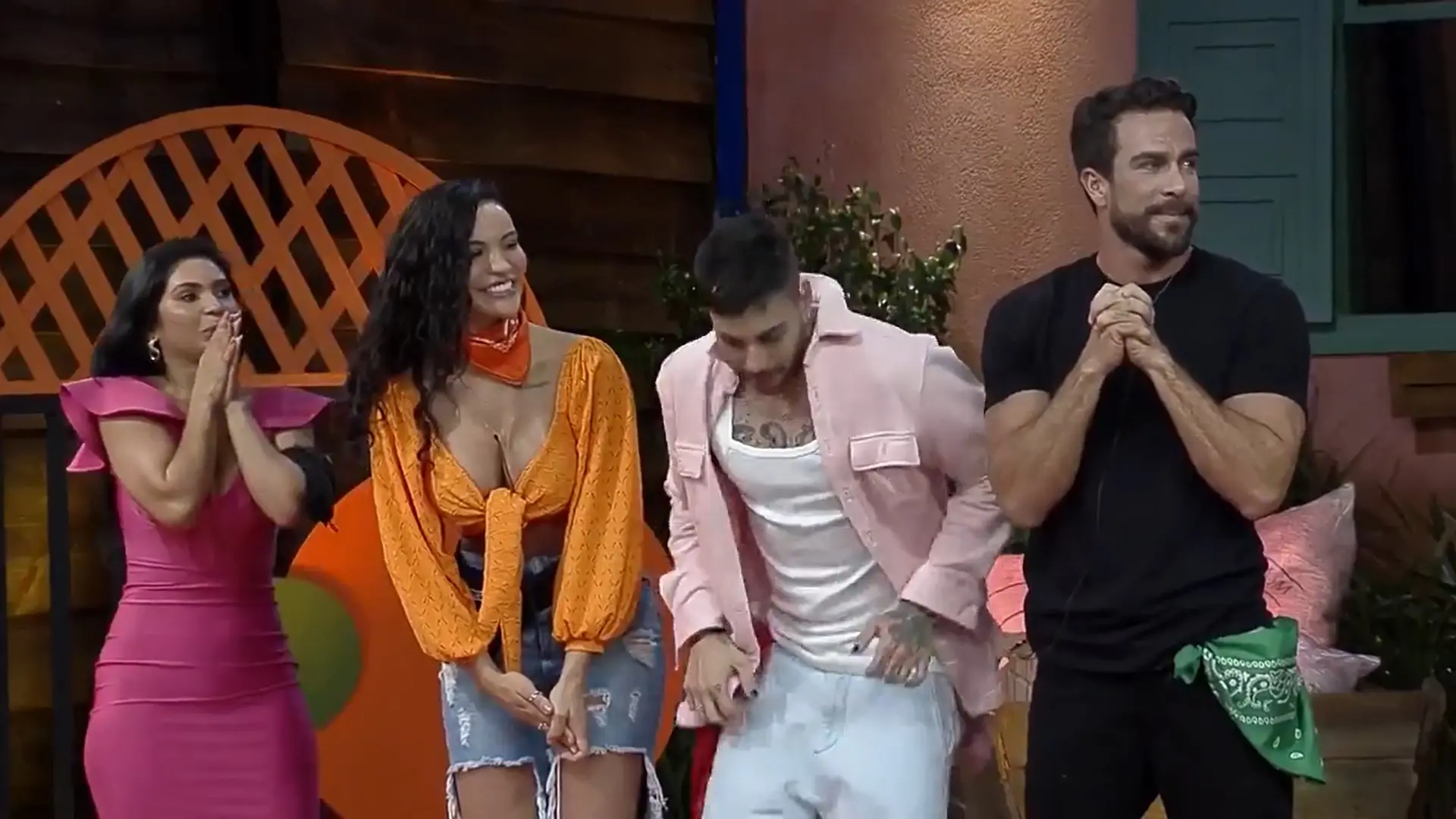 Imagem da notícia: A Fazenda 13: Mileide Mihaile, Aline Mineiro, Erasmo e Gui Araújo disputam 1° prova do fazendeiro
