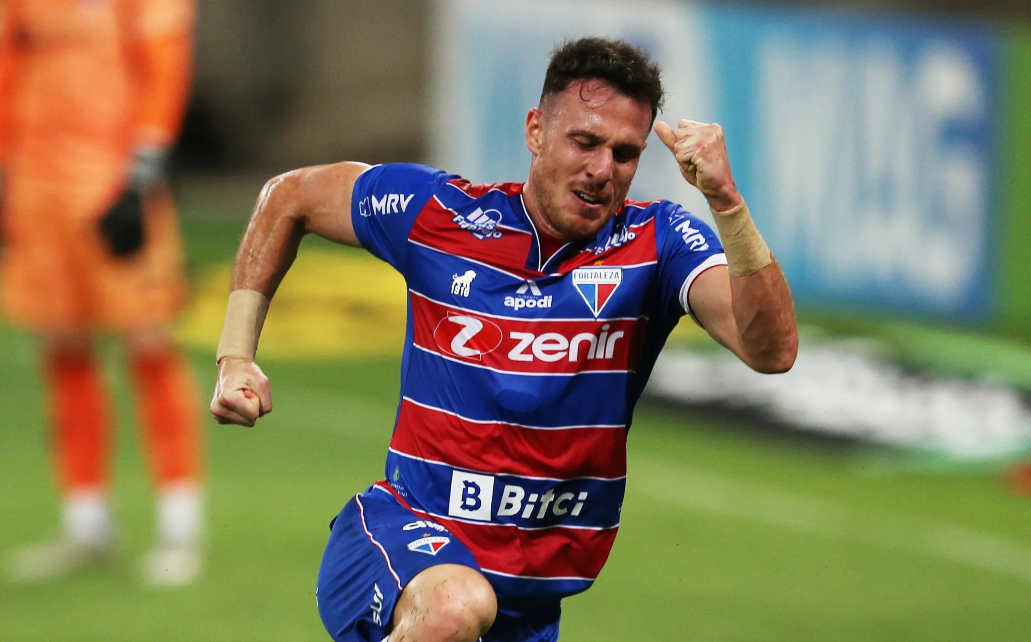 O atacante chileno Ángelo Henríquez fez o primeiro gol pelo Fortaleza no jogo contra o São Paulo