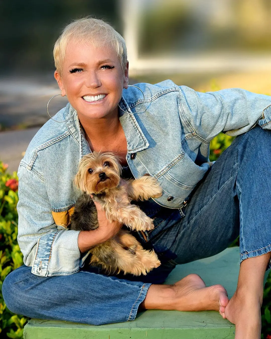 Imagem da notícia: Xuxa rebate boato de “pacto” com diabo: ‘tenho relação de amor com cara lá de cima’