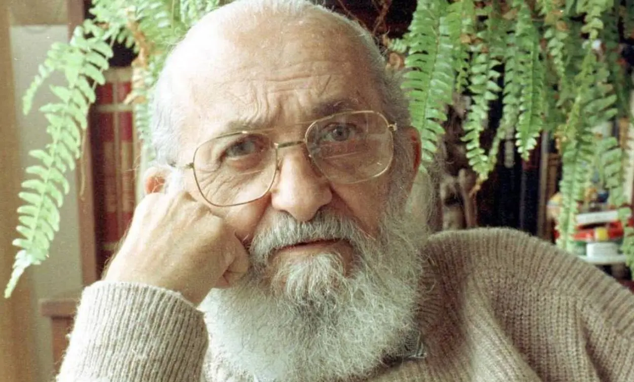 Imagem da notícia: Justiça proíbe Governo Federal de atacar dignidade de Paulo Freire