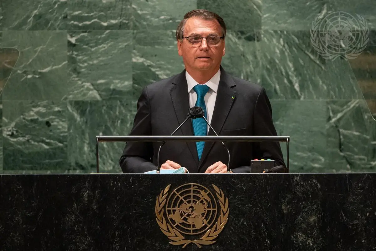 Imagem da notícia: Bolsonaro defende tratamento precoce e diz que não há corrupção no governo durante discurso na ONU 