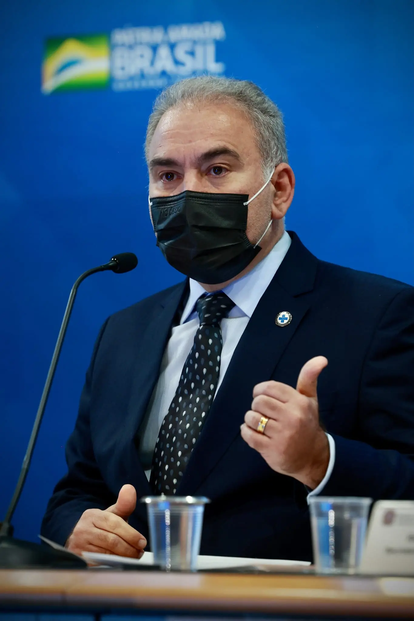Imagem da notícia: Marcelo Queiroga, ministro da Saúde, testa positivo para a Covid-19 nos EUA 