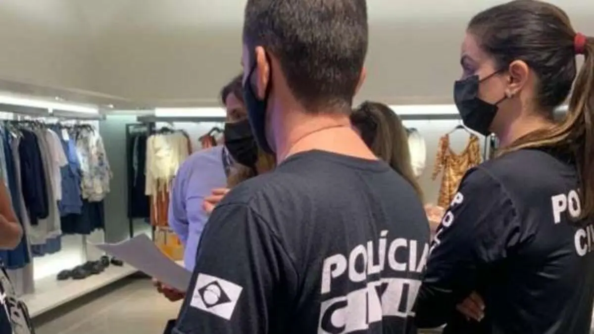 Imagem da notícia: Entidades pedem R$ 40 milhões à Zara por dano moral coletivo após episódio de racismo contra delegada