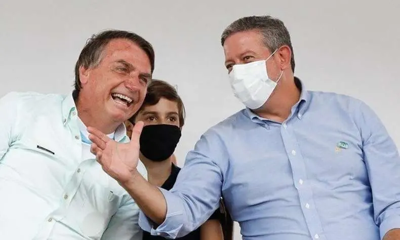 Imagem da notícia: Arthur Lira culpa impostos cobrados pelos governadores pela alta dos combustíveis