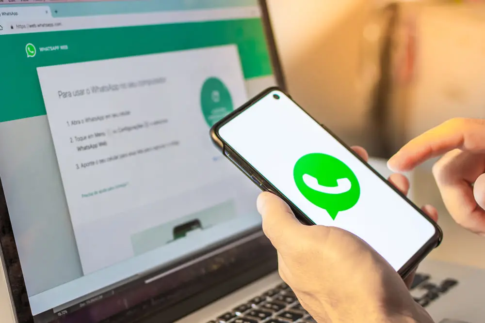 Imagem da notícia: WhatsApp Web: saiba como vai funcionar as reações com emojis