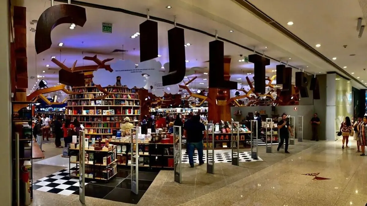 Imagem da notícia: Livraria Cultura encerra atividades em Fortaleza; relembre lojas de livros que fecharam na Capital