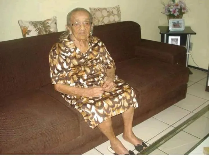 Dona Francisca Celsa era natural de Cascavel, mas residia no bairro Maraponga, em Fortaleza
