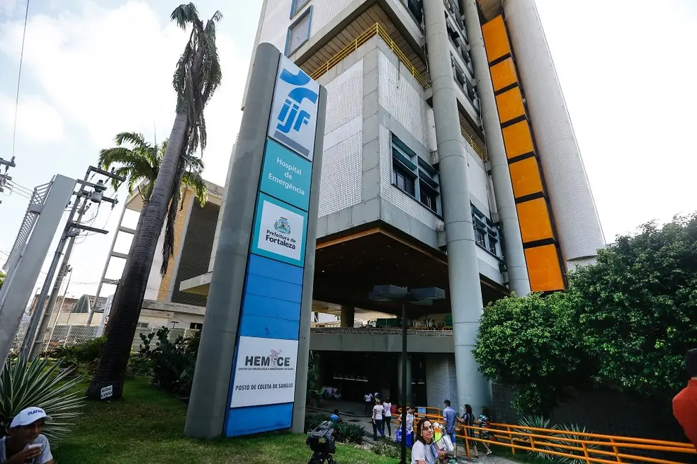 Imagem da notícia: Concurso para o IJF com 83 vagas começa a ser discutido na Câmara de Fortaleza; veja os cargos