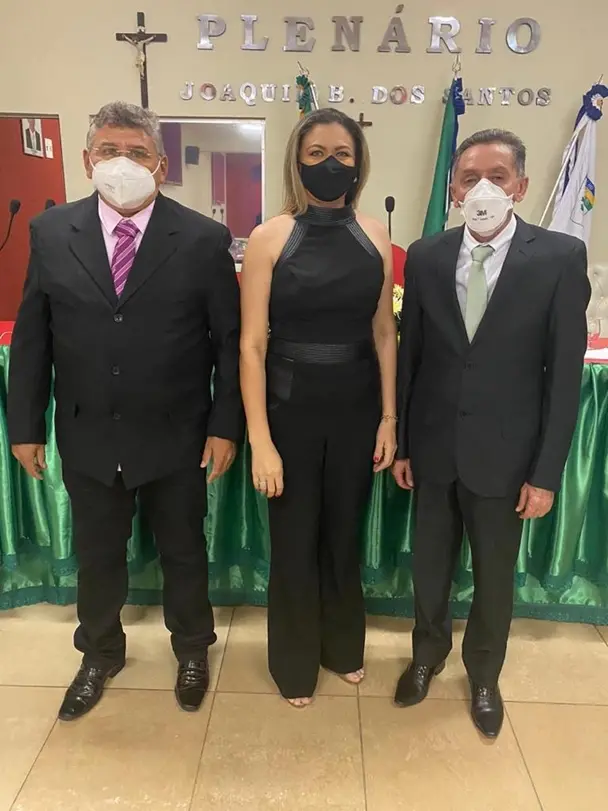 Imagem da notícia: Prefeito do Barro é afastado e a presidente da Câmara assume interinamente prefeitura do município