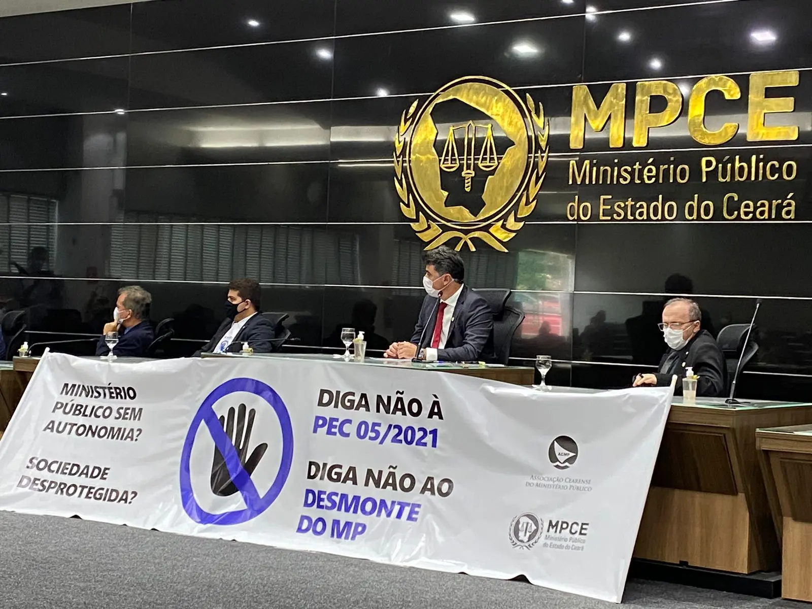 Imagem da notícia: Como a PEC 05/2021 afeta o Ministério Público e o que tem sido feito no Ceará contra a proposta