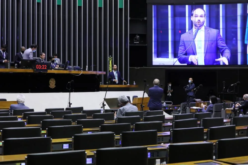 Emendas têm sido usadas para atrair deputados para a base governista