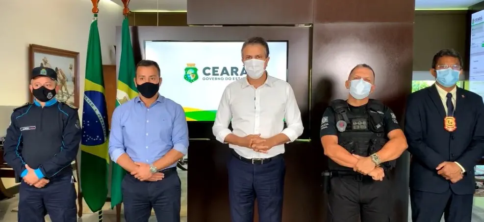 Imagem da notícia: Camilo Santana libera R$ 120 milhões por ano para reforçar a segurança pública no Ceará 