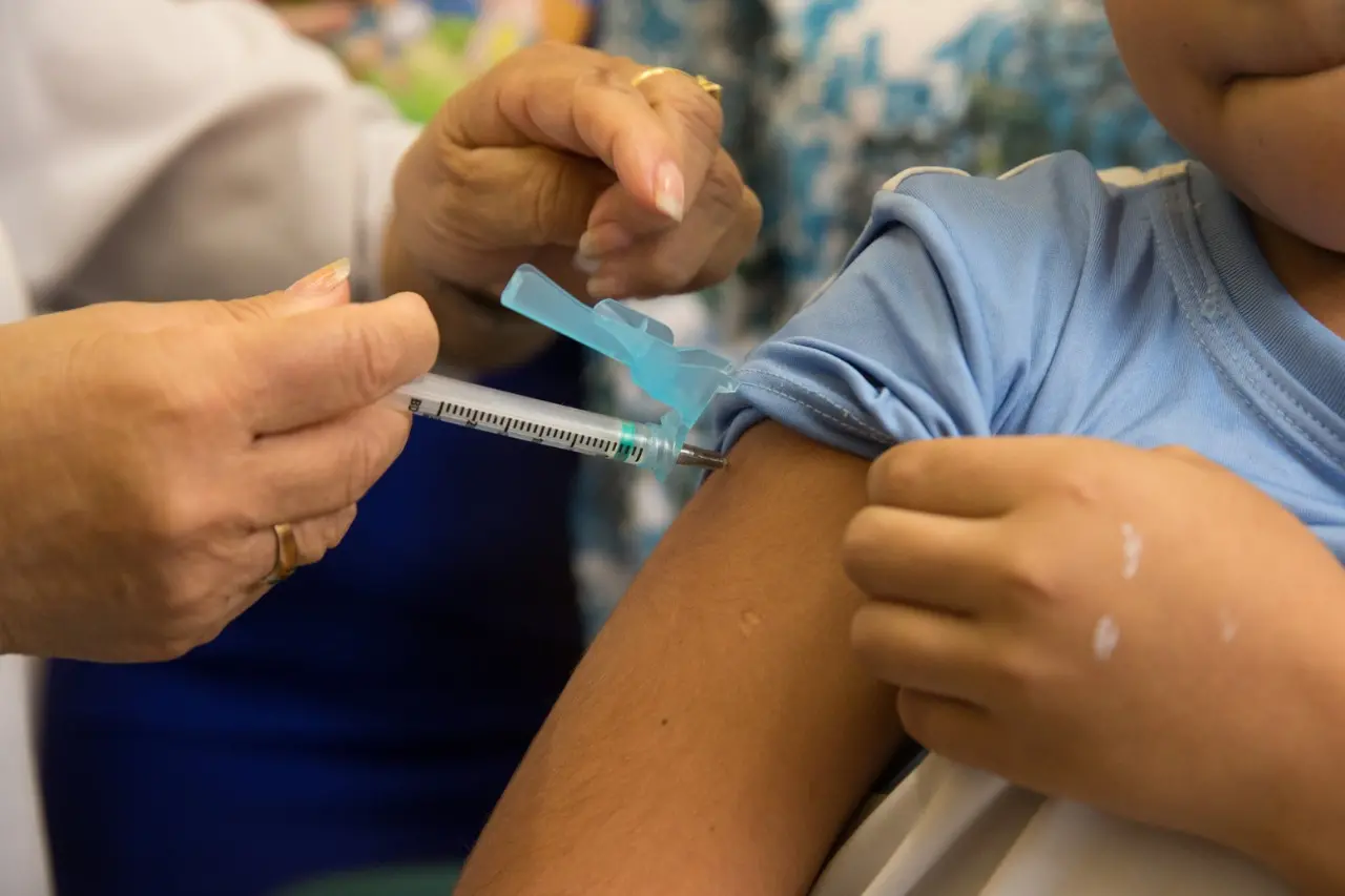 Imagem da notícia: Com menor imunização em 27 anos, Ceará ainda precisa vacinar 38% das crianças para atingir meta