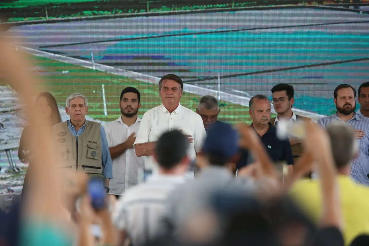Imagem da notícia: Jair Bolsonaro diz que CPI da Covid só trouxe 