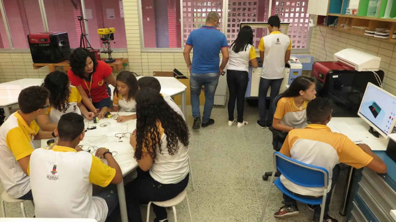 Imagem da notícia: Ceará ocupa as 9 primeiras posições com cidades melhor avaliadas em ranking nacional de educação