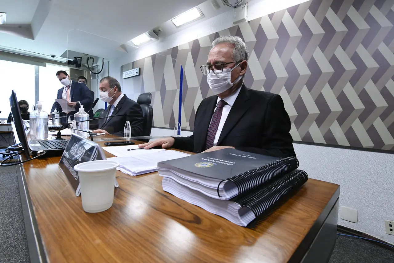 Imagem da notícia: Acompanhe a votação do relatório final