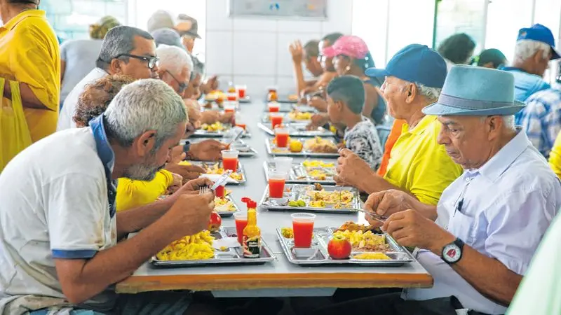 Imagem da notícia: Com 1,6 mil usuários e avanço da fome no Ceará, Restaurante Popular de Fortaleza está sem funcionar
