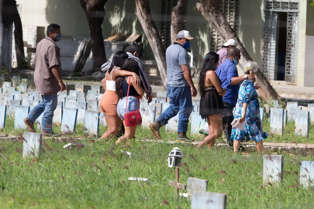 Imagem da notícia: Despedida e acolhimento aliviam dor causada pela morte: “O luto de alguém que a gente ama não acaba”