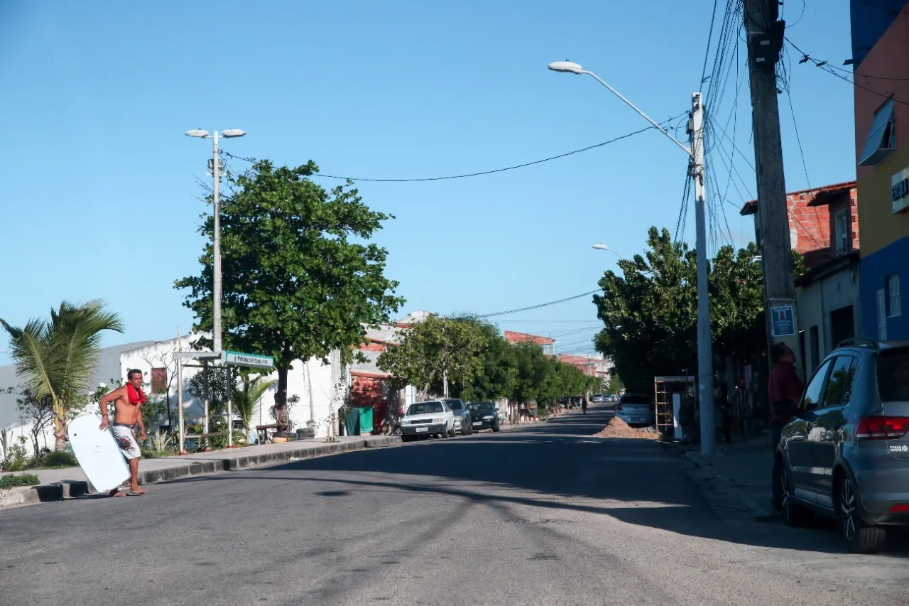 Relação afetiva com o mar é compartilhada por moradores da favela