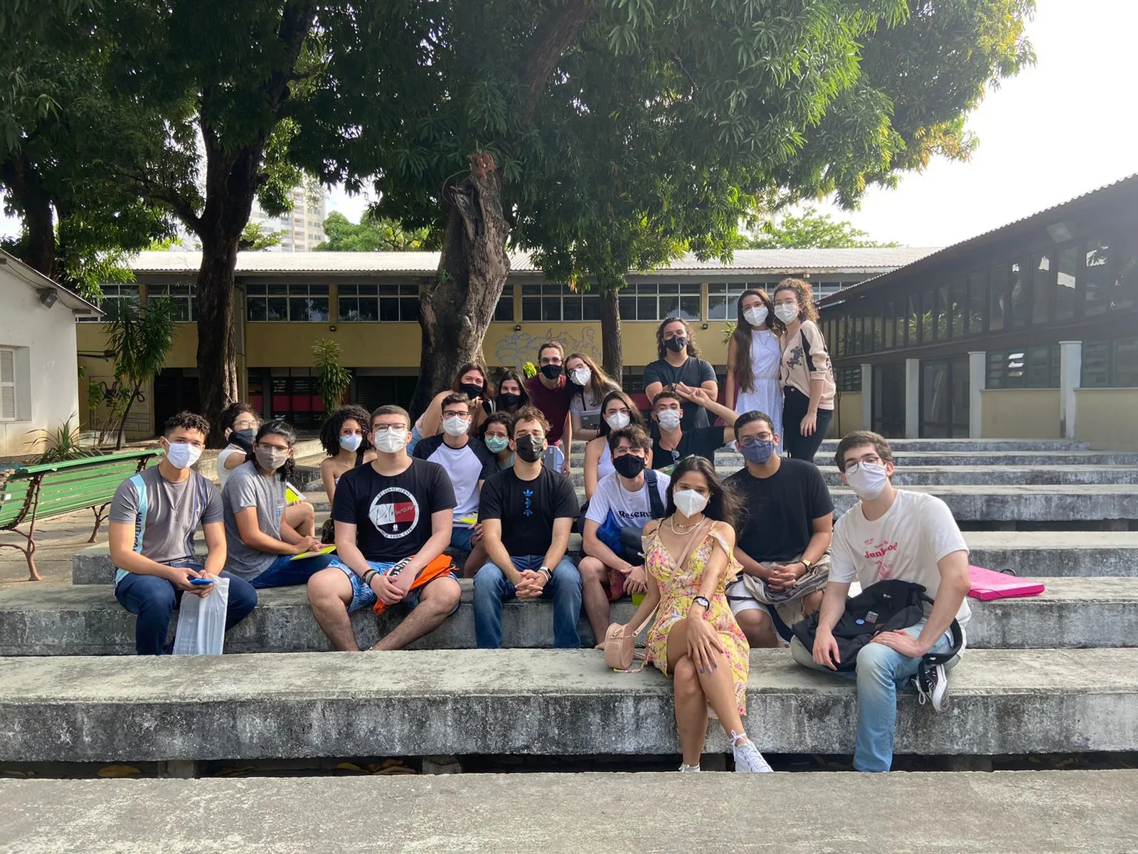 Encontro da turma de Arthur no Departamento de Arquitetura da UFC