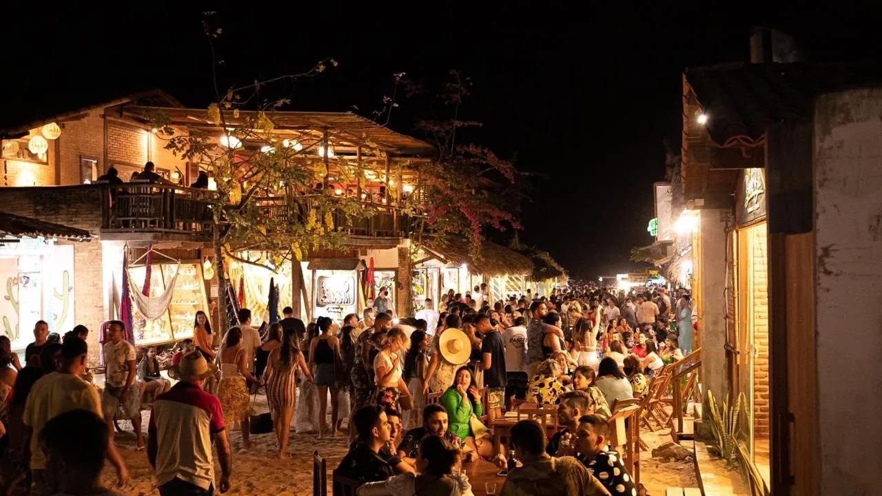 A Vila de Jericoacoara é uma das praias mais visitadas do Nordeste