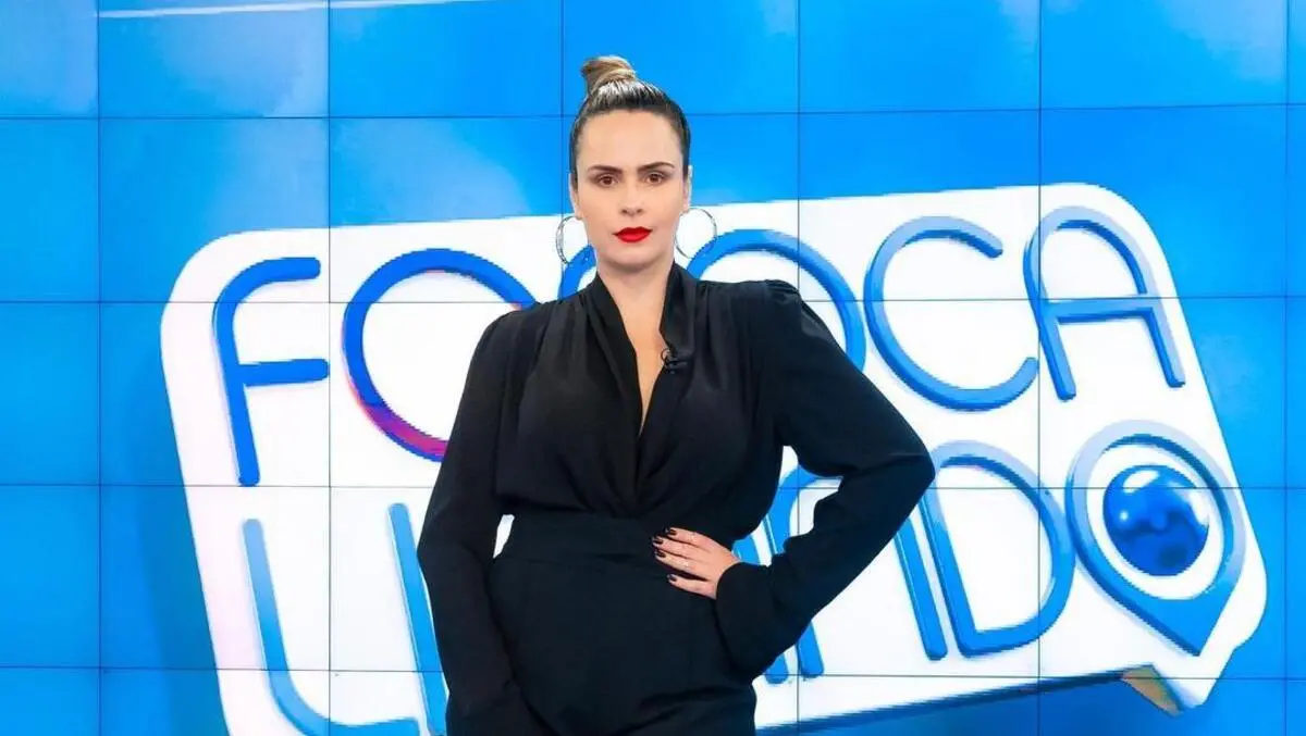 Imagem da notícia: Ana Paula Renault é demitida do SBT após aval de Silvio Santos, diz coluna
