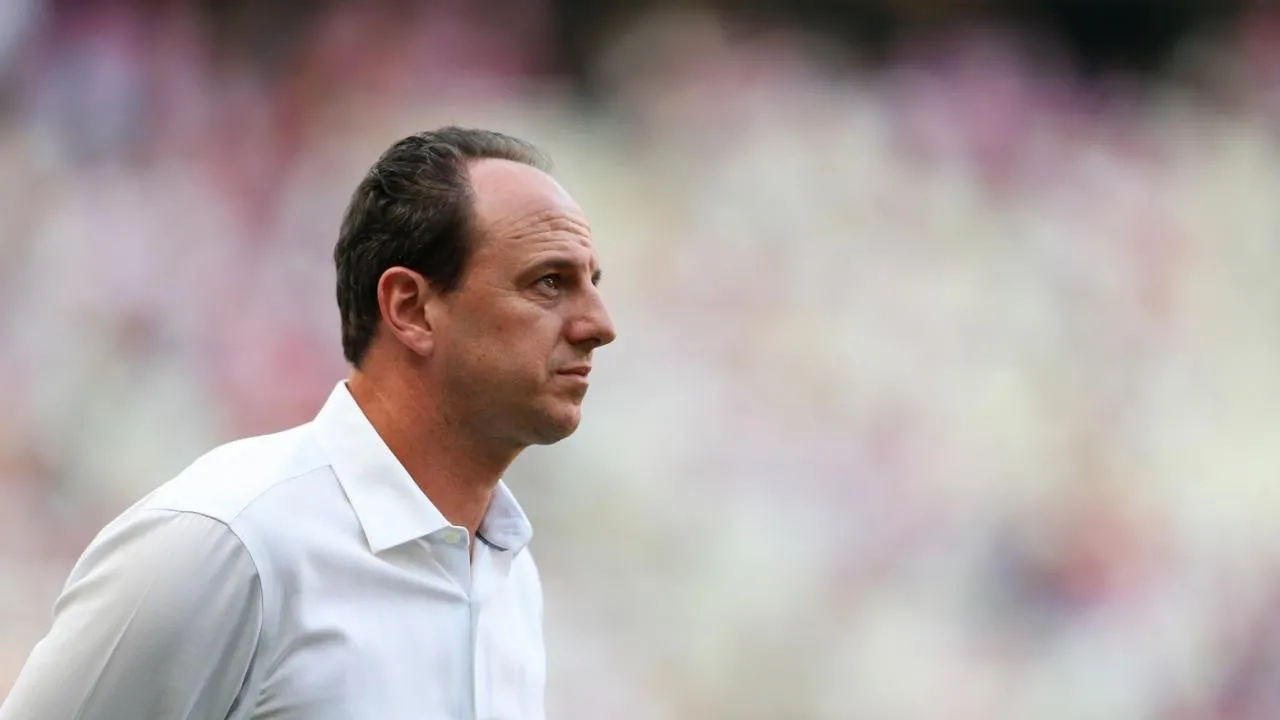 Rogério Ceni tem como objetivo classificar o São Paulo para a Libertadores de 2022