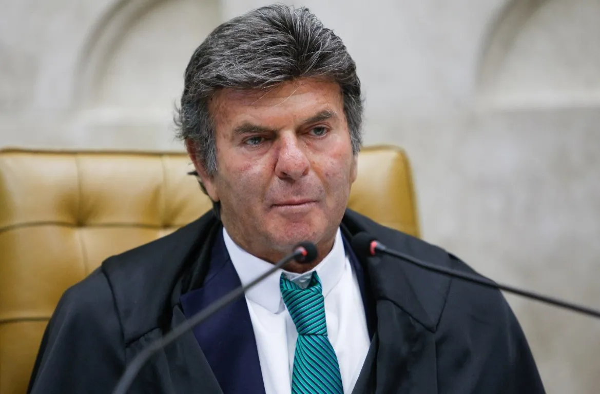 O presidente do STF, Luiz Fux, chegou a ser procurado pelo presidente da Câmara dos Deputados, Arthur Lira, para que fosse derrubada a decisão de suspender o 'orçamento secreto'.