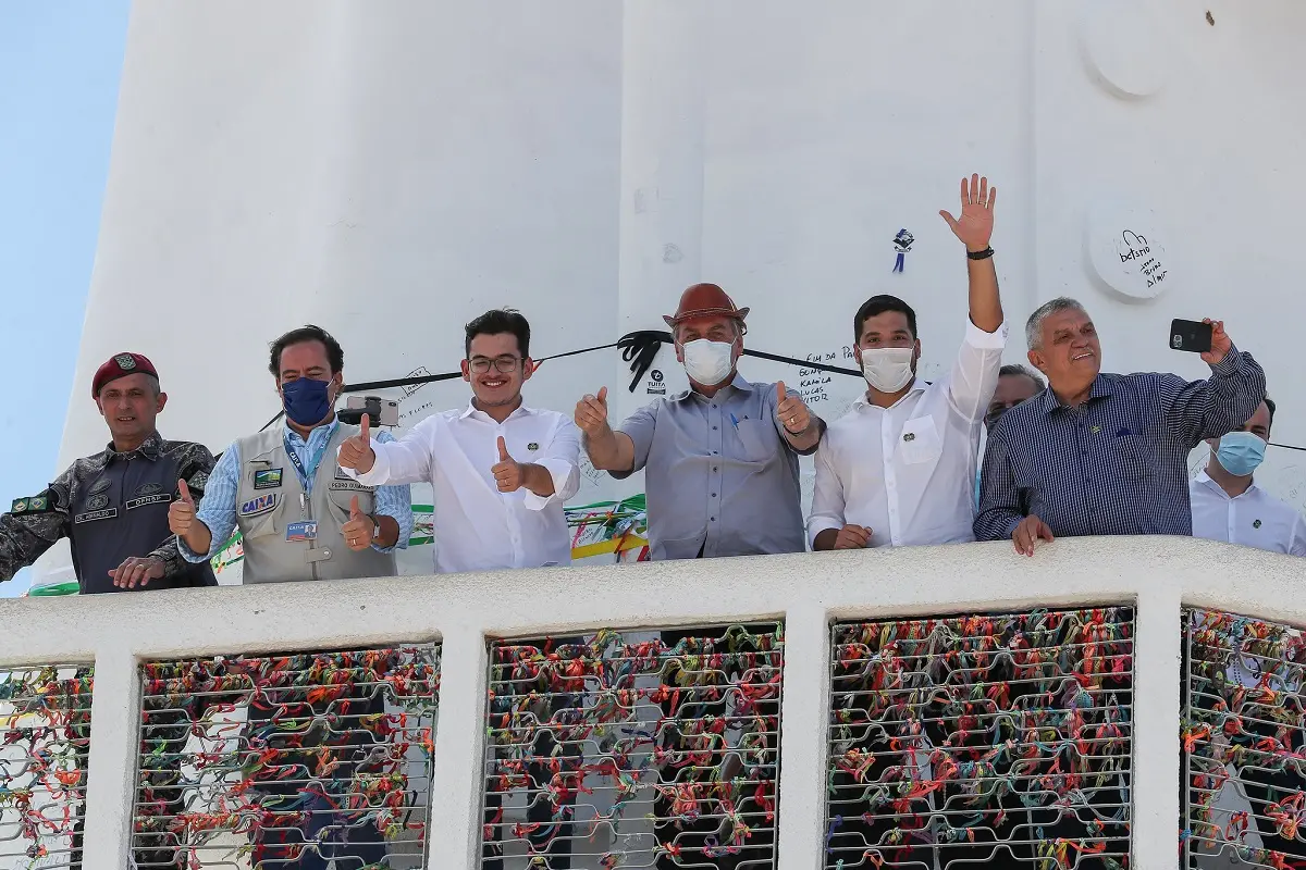 Imagem da notícia: Com Moro cotado como presidenciável, direita no Ceará promete fidelidade a Bolsonaro