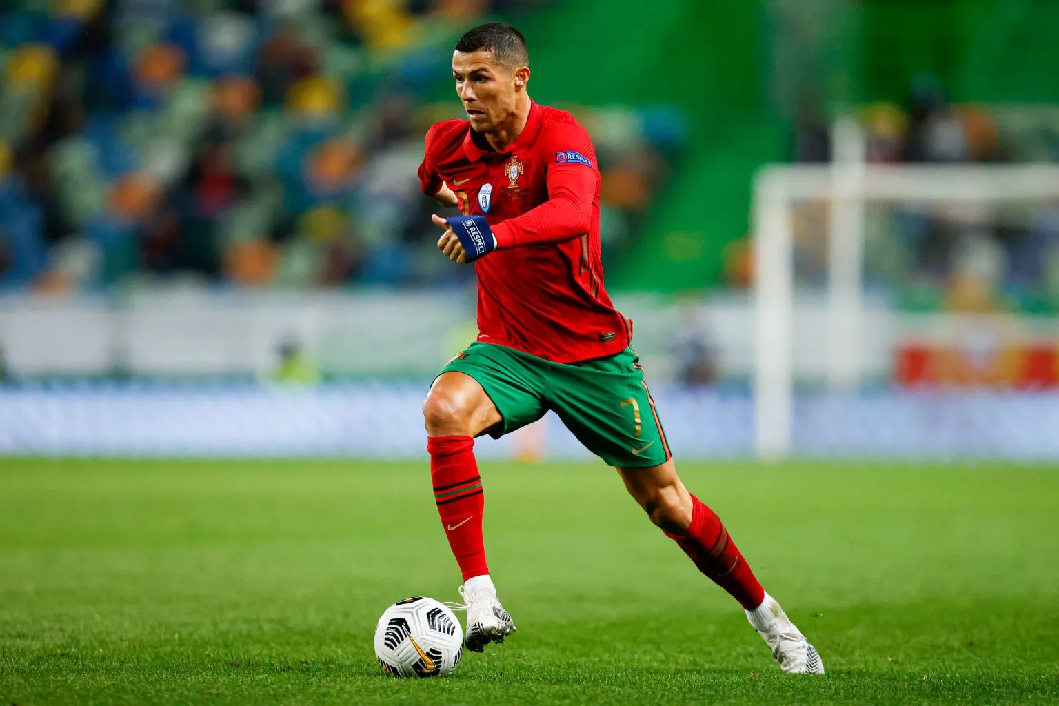 Cristiano Ronaldo terá que jogar a repescagem com Portugal