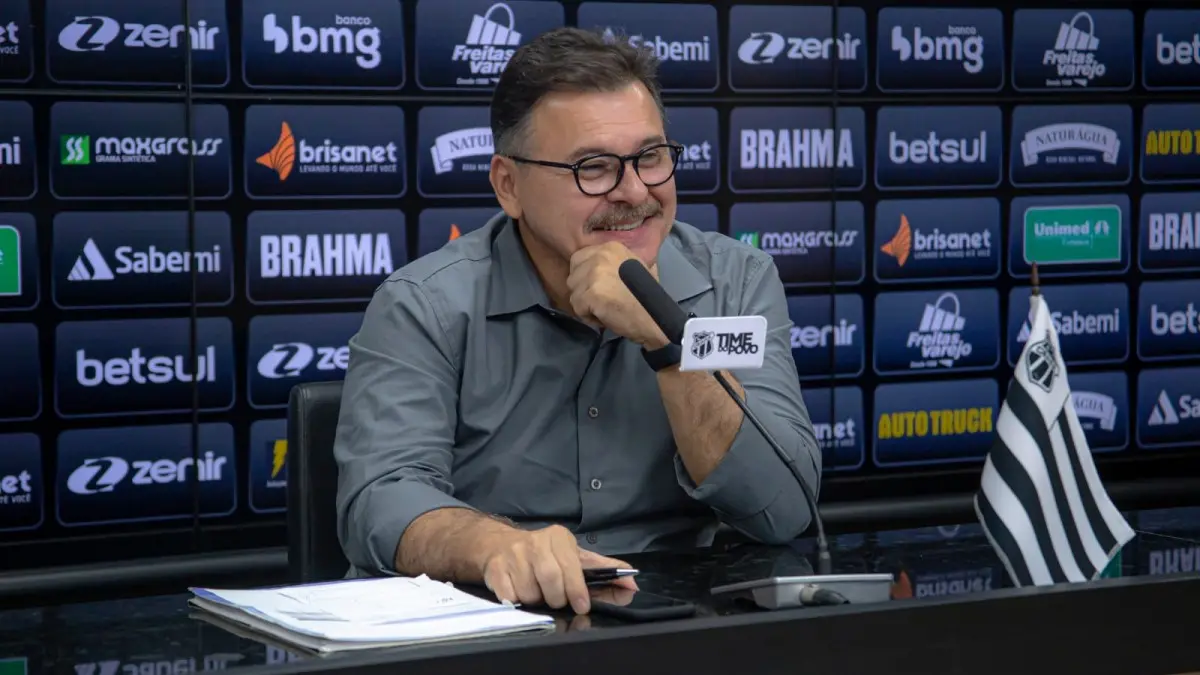 Imagem da notícia: Robinson de Castro é reeleito presidente do Ceará; novo triênio é até 2024