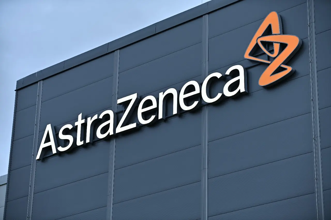 Imagem da notícia: Novo remédio da AstraZeneca oferece 83% de proteção contra a Covid-19, diz fabricante