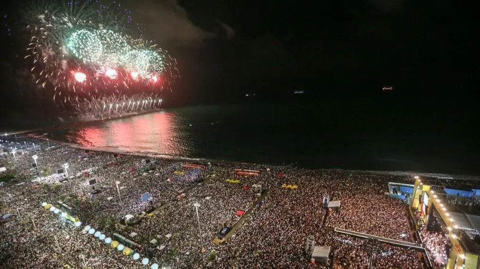 Imagem da notícia: Camilo se posiciona contra festas de Carnaval e Réveillon; comitê da pandemia vai discutir assunto
