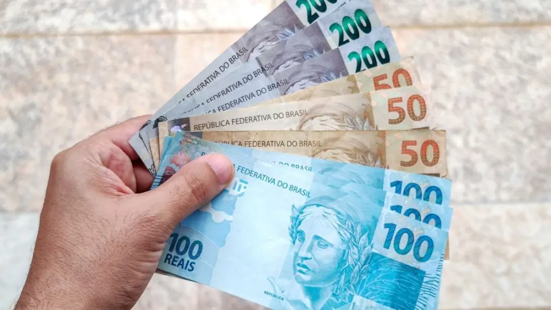 Imagem da notícia: Auxílio Brasil: veja quais critérios de aprovação para quem está na fila do benefício
