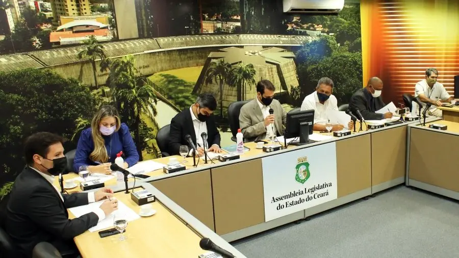 Imagem da notícia: Com desfecho empurrado para 2022, CPI das associações militares deve ter peso na sucessão estadual