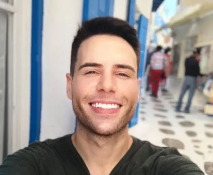 Imagem da notícia: Luiz Bacci não comparece a show de Wesley Safadão por presença de DJ Ivis