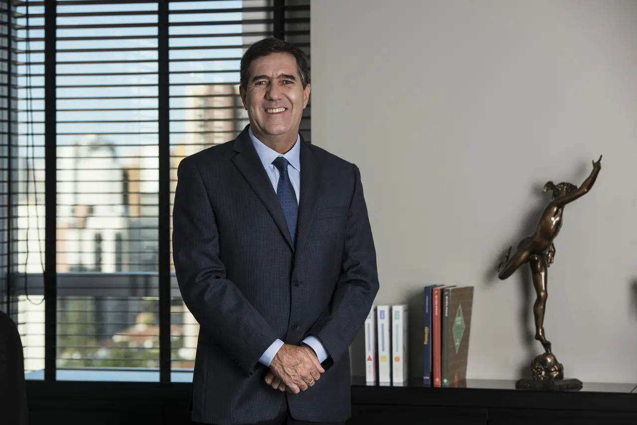 Imagem da notícia: Luiz Gastão Bittencourt é suspenso da CNC por 180 dias