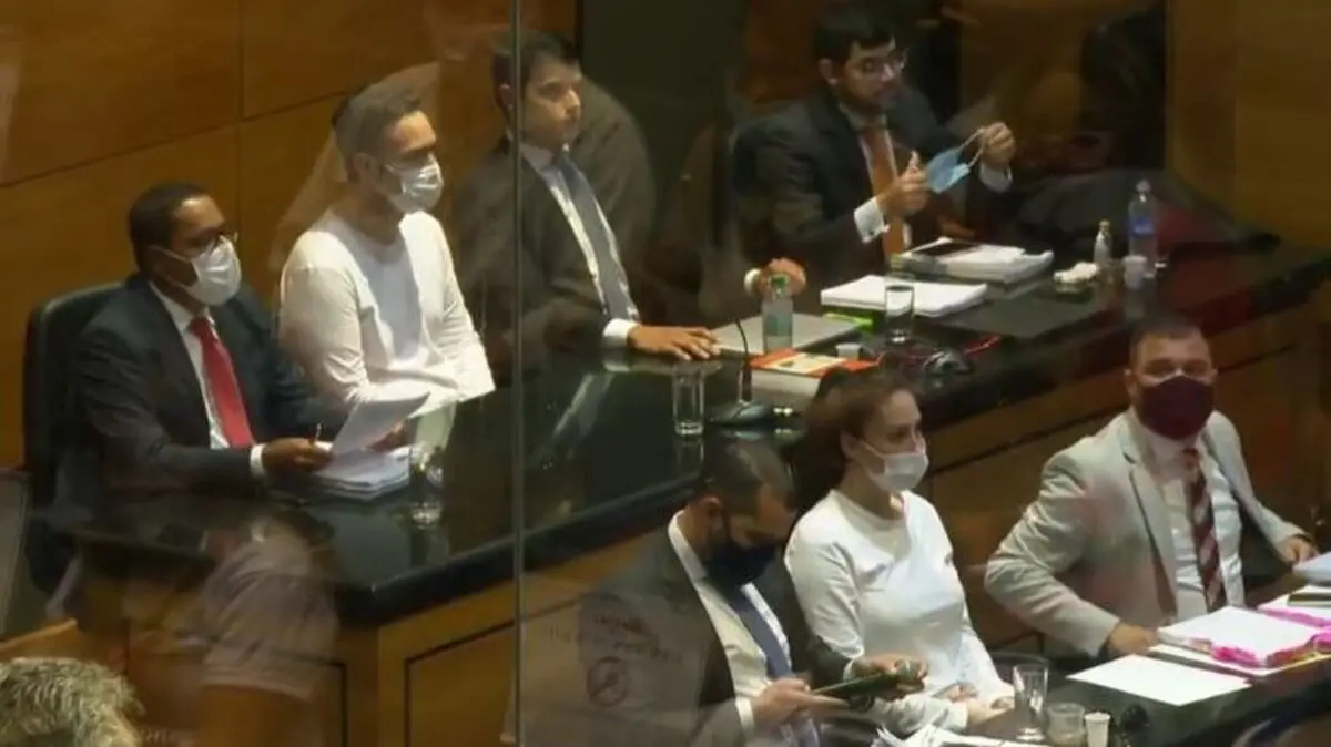 Imagem da notícia: Caso Henry Borel: Dr. Jairinho e Monique se reencontram pela 1ª vez em audiência desde a prisão