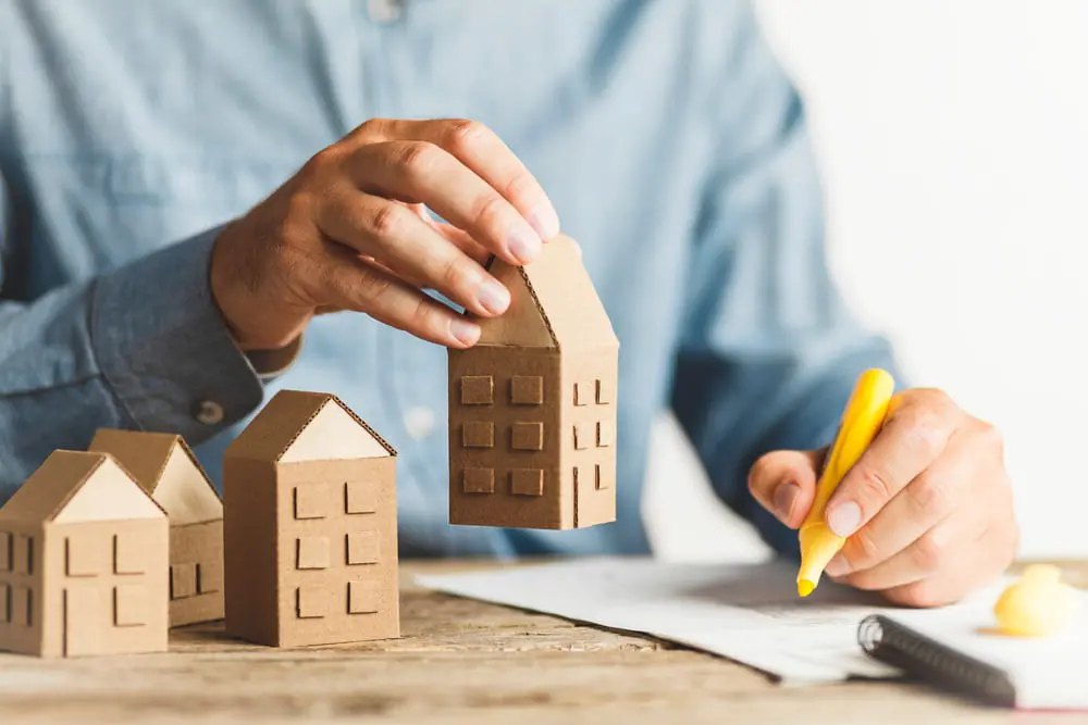 Imagem da notícia: O que esperar dos fundos imobiliários em 2022 
