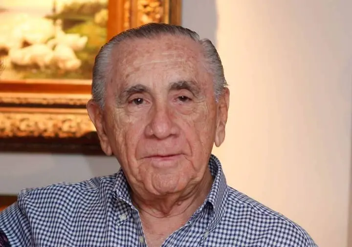 Imagem da notícia: Morre Ernando Uchoa Lima, ex-senador pelo Ceará e ex-presidente nacional da OAB