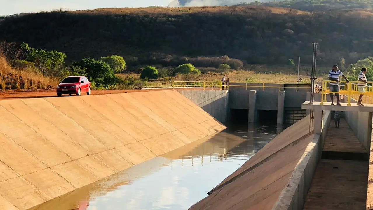 Imagem da notícia: Energia solar no Projeto S. Francisco é inviável, diz engenheiro