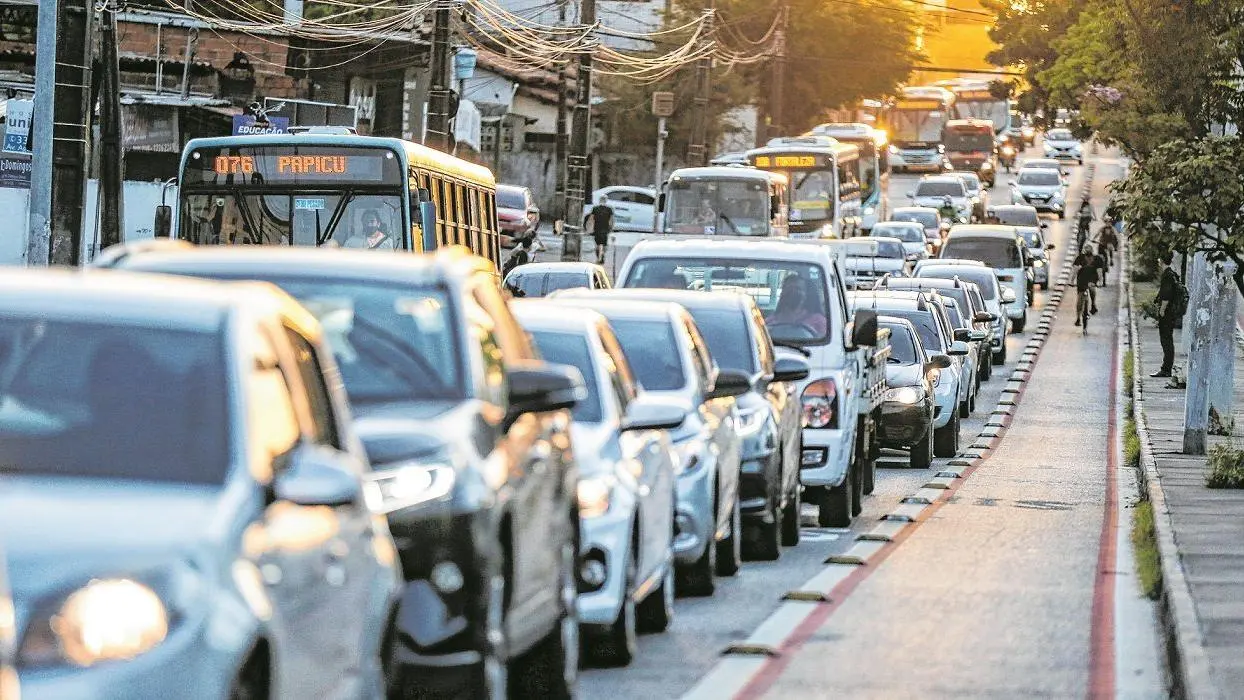 Imagem da notícia: IPVA 2022 sobe em média 21,3% no Ceará