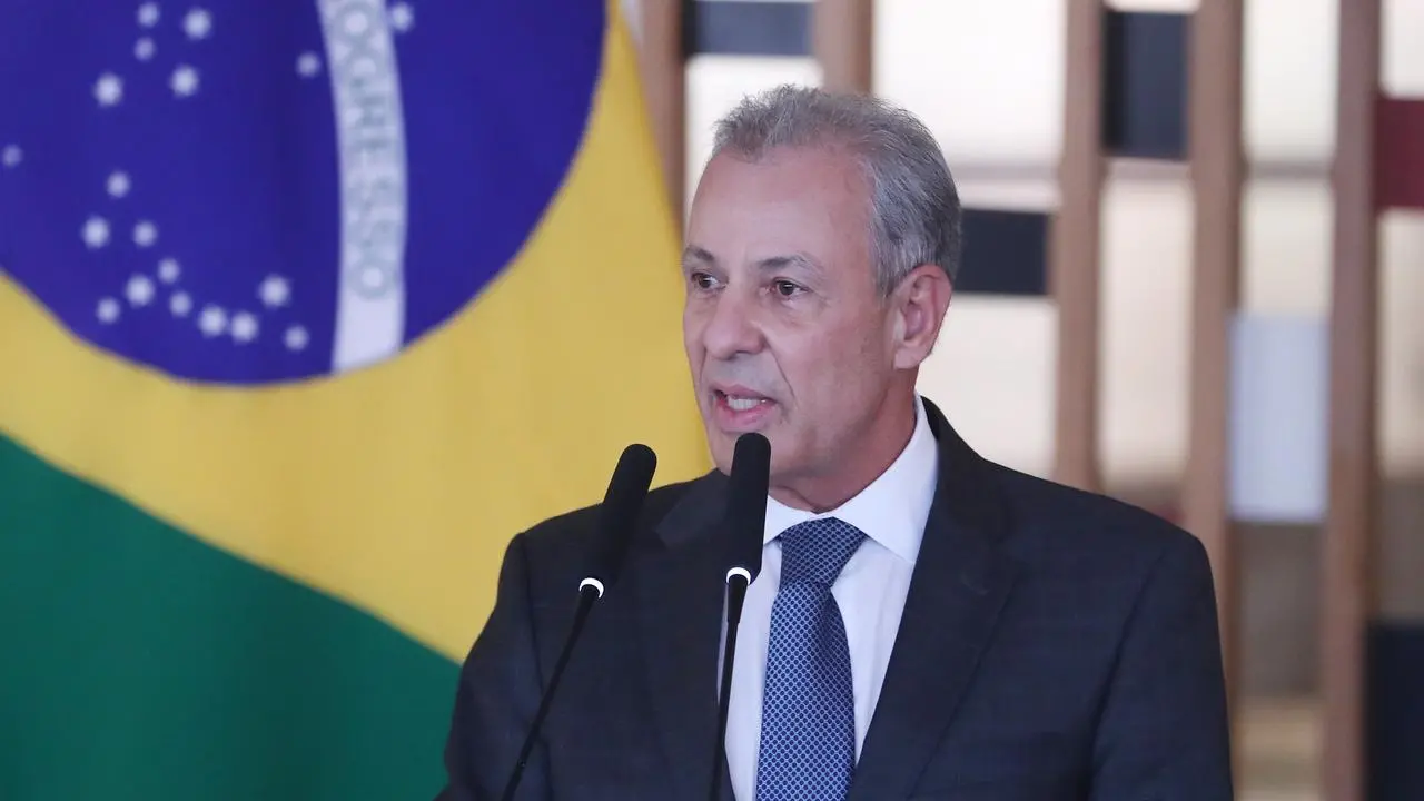 Imagem da notícia: MME diz à Fiec que legislação para eólica offshore sairá em janeiro